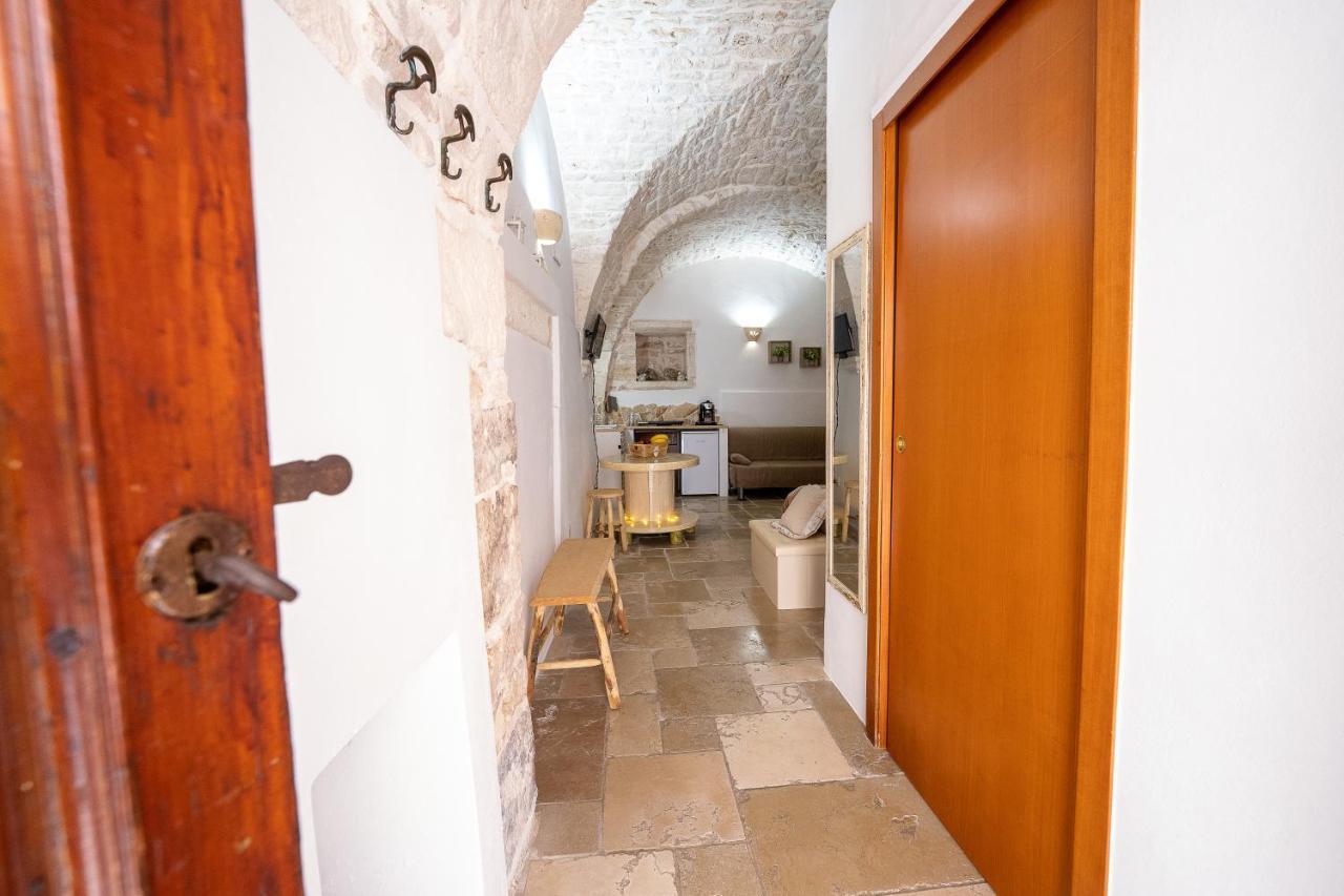 La Nicchia Di Zio Valerio Villa Ceglie Messapica Luaran gambar